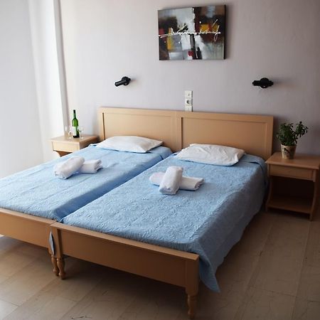 Iro Hotel 圣加利尼 外观 照片