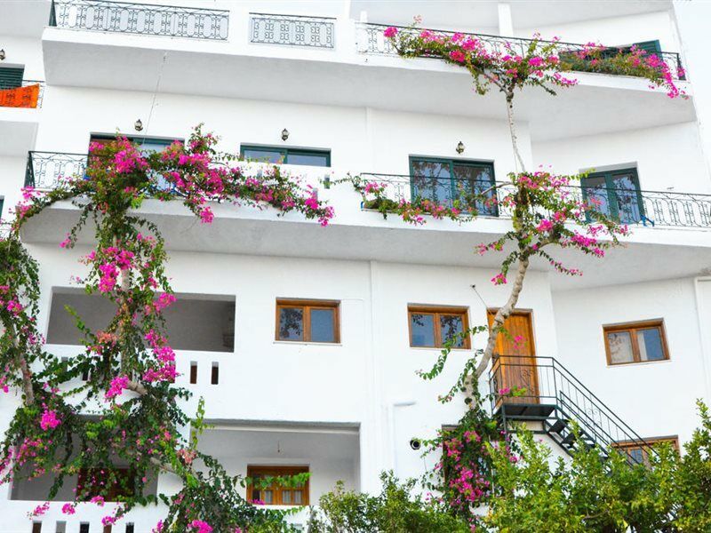 Iro Hotel 圣加利尼 外观 照片